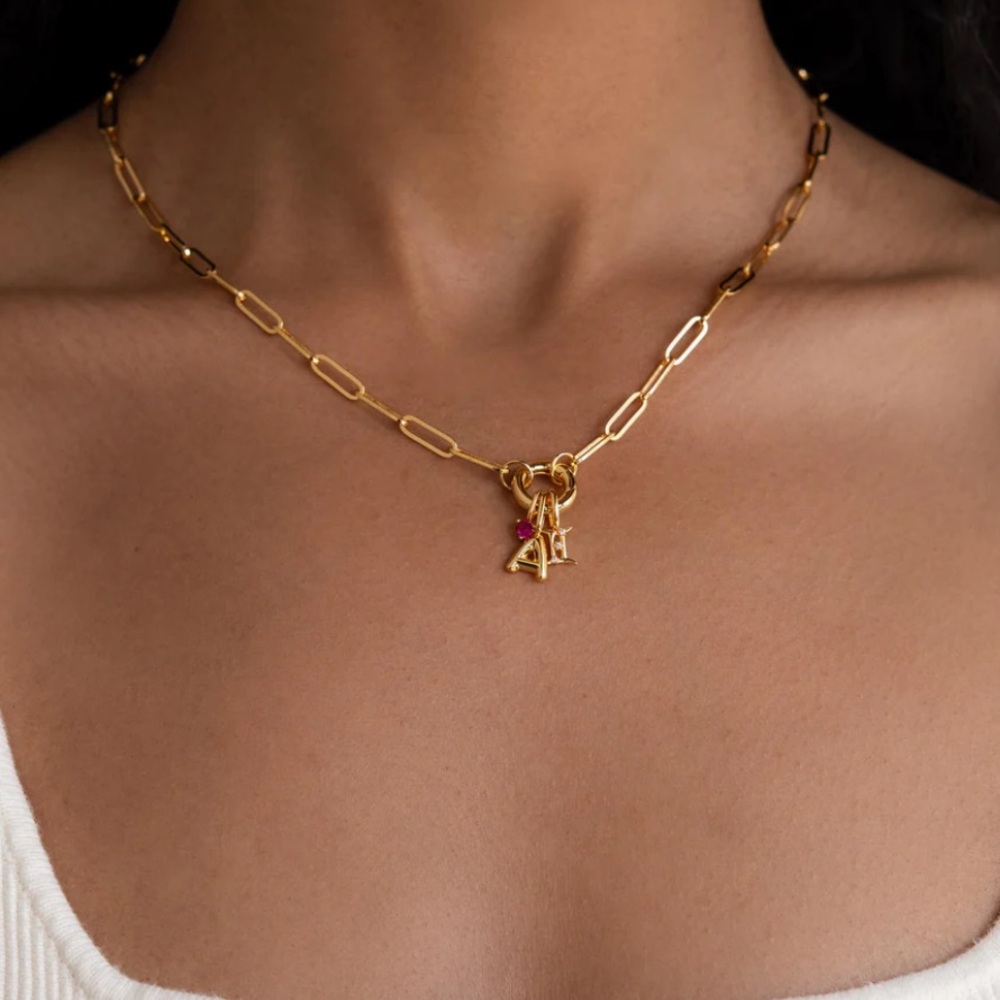 Caitlyn Minimalist Clasp Necklace